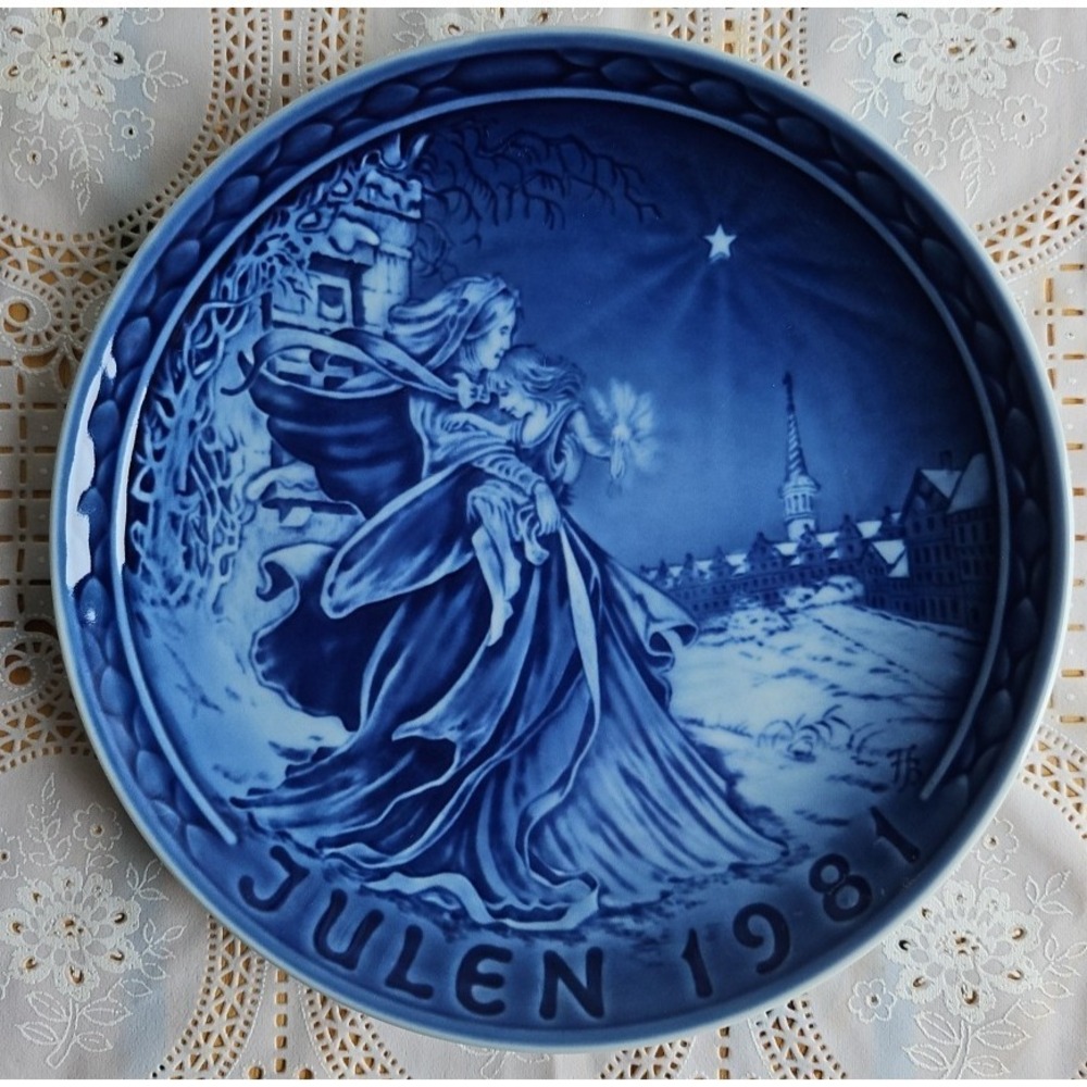 Julien 1981 Copenhagen Blue #7709